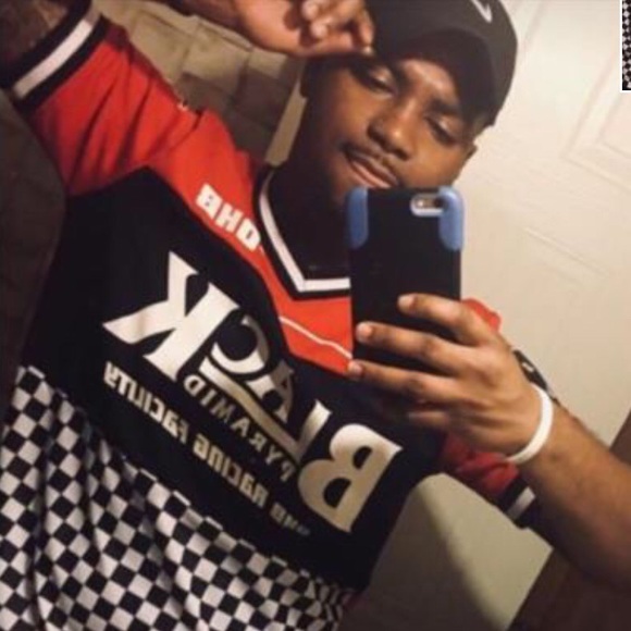 Meet your Posher, Darrell - Picture 1 of 1